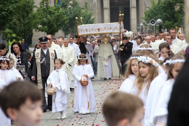 Procesja Bożego Ciała w Katowicach - 2016 r.