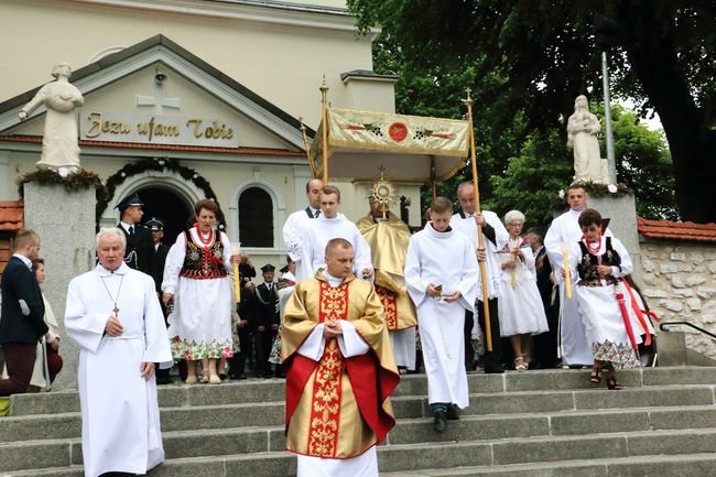 Boże Ciało 2016 - procesja w Czernichowie