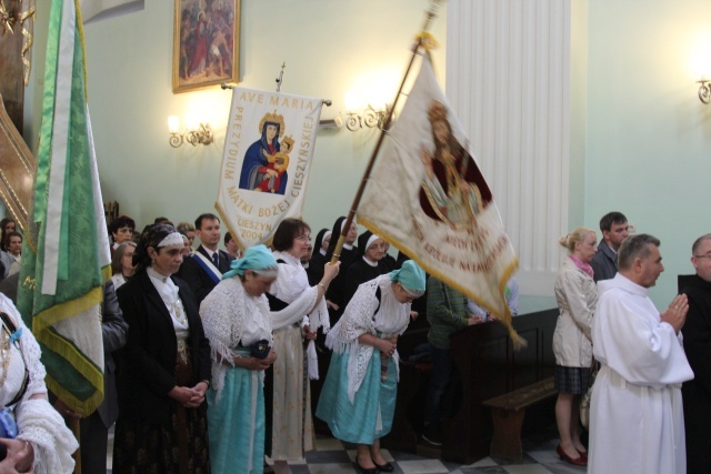 Procesja Bożego Ciała w parafii św. Marii Magdaleny w Cieszynie