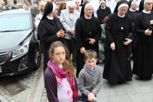 Procesja Bożego Ciała w parafii św. Marii Magdaleny w Cieszynie