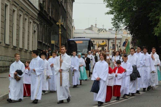 Procesja Bożego Ciała w parafii św. Marii Magdaleny w Cieszynie