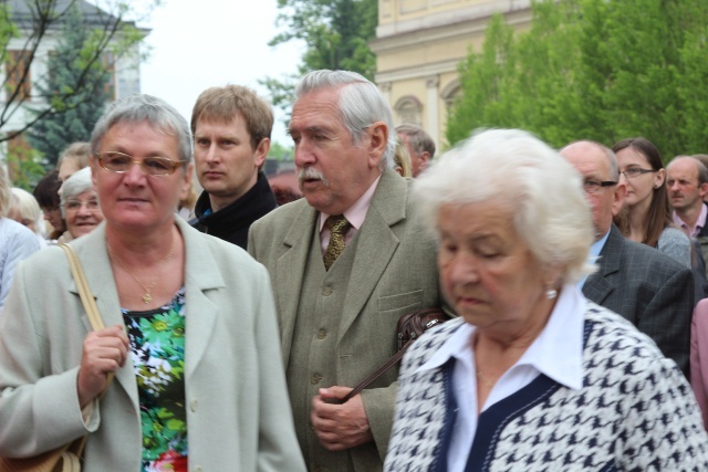 Procesja Bożego Ciała w parafii św. Marii Magdaleny w Cieszynie