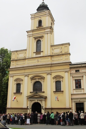 Procesja Bożego Ciała w parafii św. Marii Magdaleny w Cieszynie