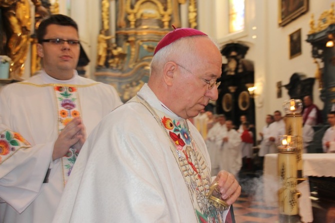 Boże Ciało w Łowiczu - Eucharystia