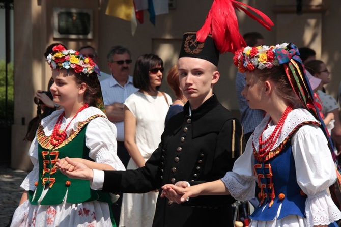 Boże Ciało w Łowiczu - Procesja