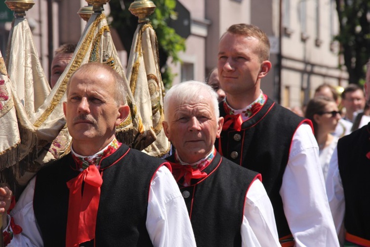 Boże Ciało w Łowiczu - Procesja