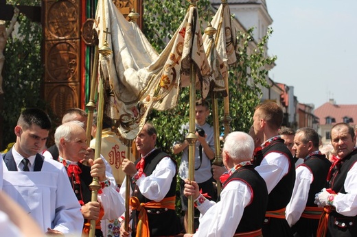 Boże Ciało w Łowiczu - Procesja