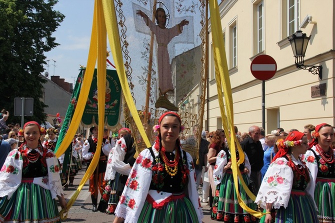 Boże Ciało w Łowiczu - Procesja