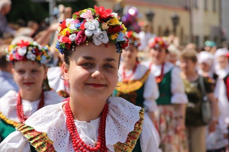 Boże Ciało w Łowiczu - Procesja