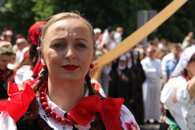 Boże Ciało w Łowiczu - Procesja