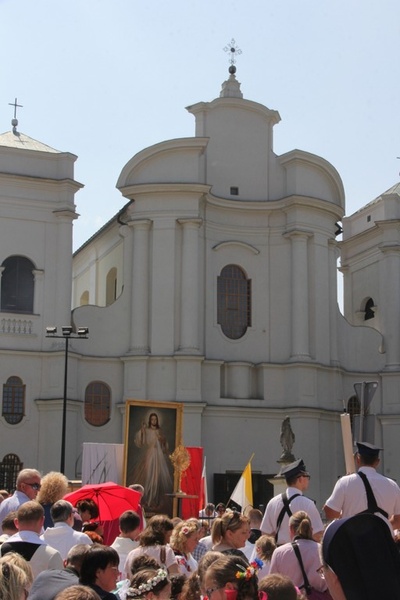 Boże Ciało w Łowiczu - Procesja