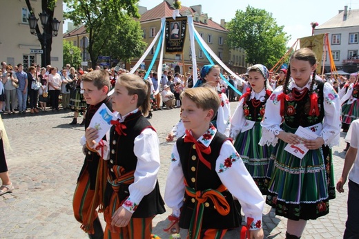 Boże Ciało w Łowiczu - Procesja