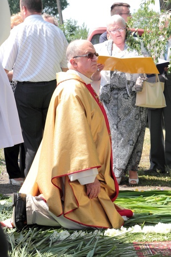 Procesja Bożego Ciała w Oporowie