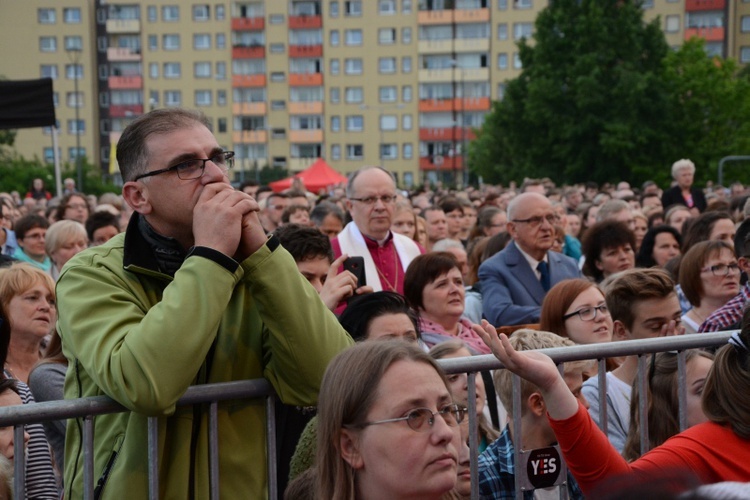 Koncert Uwielbienia po raz siódmy