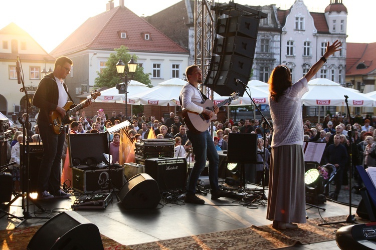 Koncert "Jego Moc" w Boże Ciało