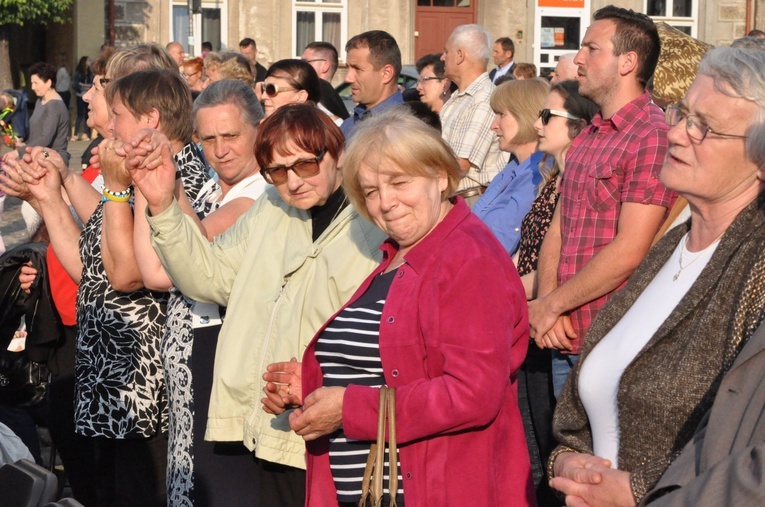 Zakliczyn, Diecezjalne Uwielbienie cz. I