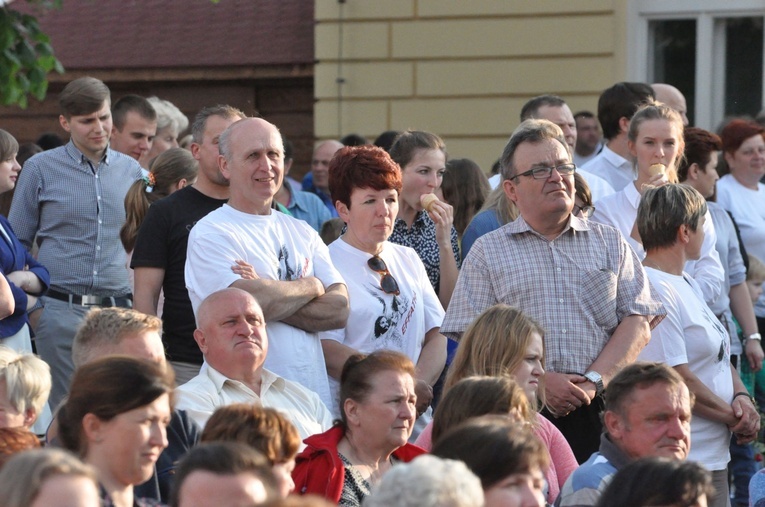 Zakliczyn, Diecezjalne Uwielbienie cz. I