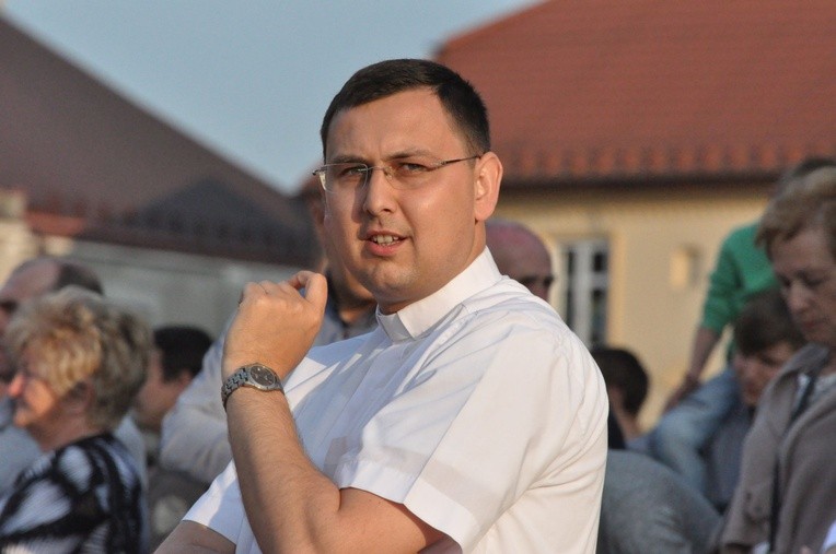 Zakliczyn, Diecezjalne Uwielbienie cz. I