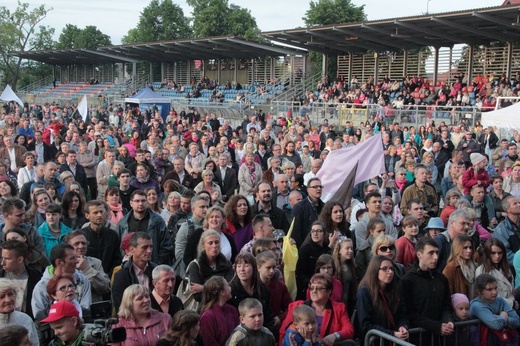 Koncert ewangelizacyjny "Bogu chwała" w Rumi