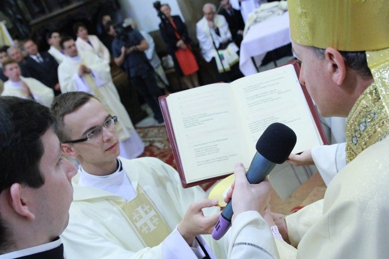 Święcenia kapłańskie - cz. 2