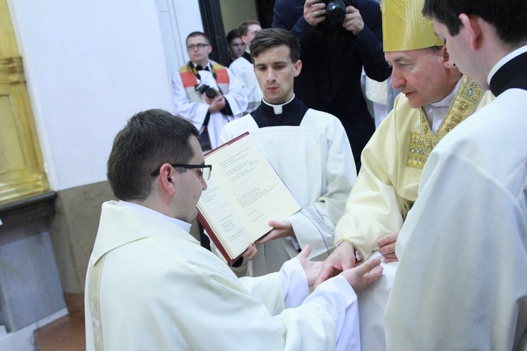 Święcenia kapłańskie - cz. 2