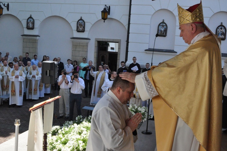 Święcenia kapłańskie u redemptorystów w Tuchowie