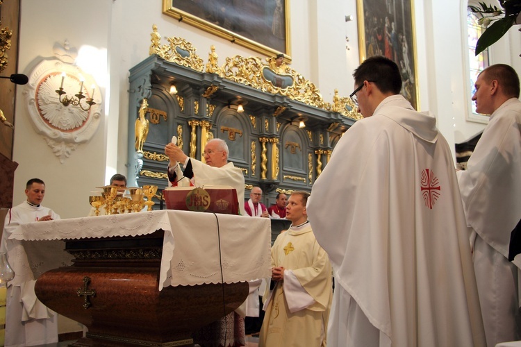 Święcenia kapłańskie w Łowiczu