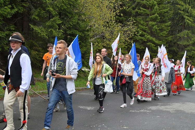 Z widokiem na góry