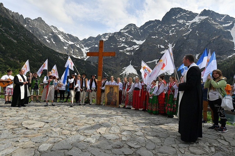 Z widokiem na góry