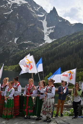 Z widokiem na góry