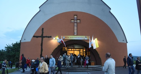 Konsekracja kościoła pw. św. Rafała Kalinowskiego w Krakowie