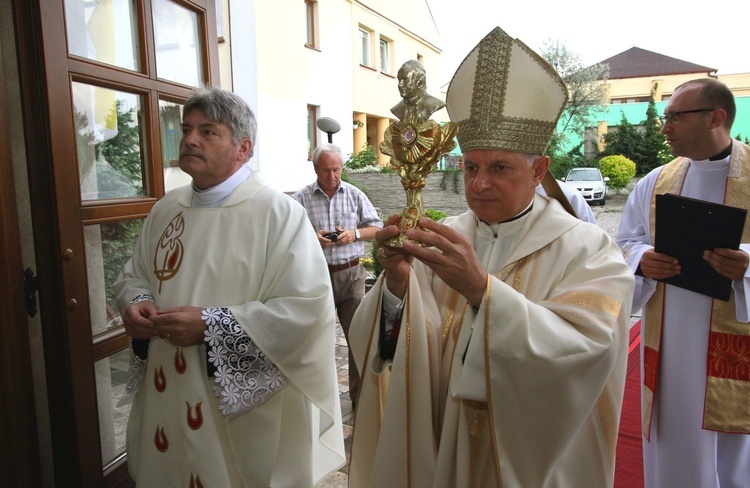 Abp Mieczysław Mokrzycki w Siemianowicach Śląskich-Bańgowie