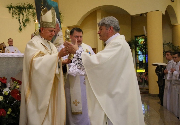 Abp Mieczysław Mokrzycki w Siemianowicach Śląskich-Bańgowie