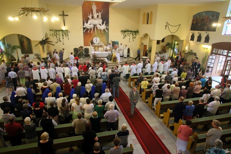 Abp Mieczysław Mokrzycki w Siemianowicach Śląskich-Bańgowie