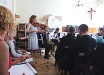W klubie odbył się także koncert uczniów PSM w Płocku.