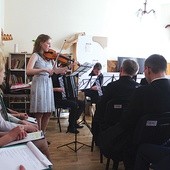 W klubie odbył się także koncert uczniów PSM w Płocku.