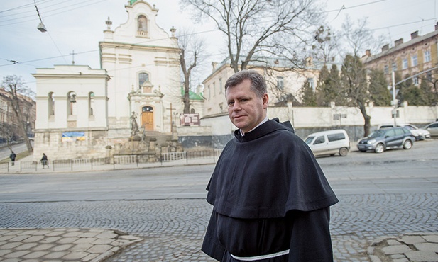 Ojciec Stanisław Kawa OFMConv od lat zabiega o zwrot byłego klasztoru franciszkańskiego we Lwowie. Sporny budynek stoi po drugiej stronie ulicy Łyczakowskiej, obok kościoła pw. św. Antoniego.