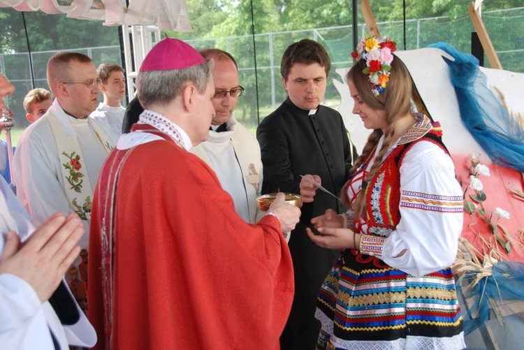 Konkurs pieśni i piosenki patriotycznej 