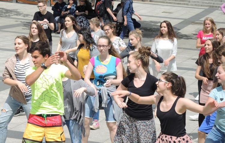 Flash mob na Dzień Dziecka w Bielsku-Białej