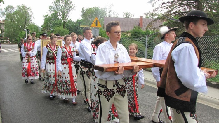 Peregrynacja symboli ŚDM w Czarnym Dunajcu - cz.1