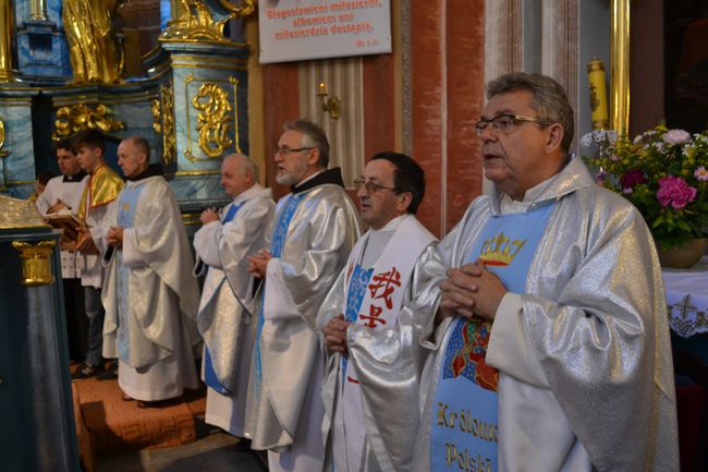 XI zakonów na XI wieków chrześcijaństwa