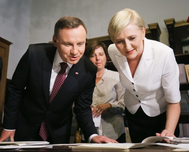 Prezydent: To nie były w pełni wolne wybory