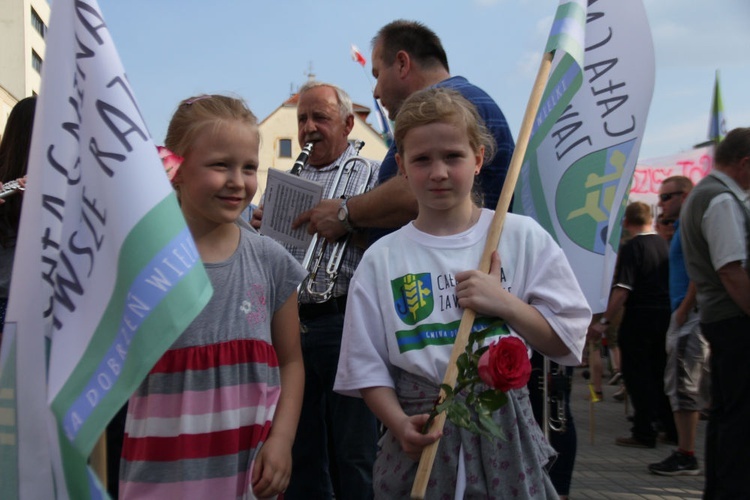 Festiwalowa manifestacja przeciw powiększeniu Opola kosztem gmin