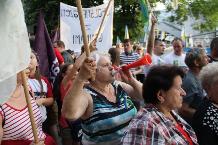 Festiwalowa manifestacja przeciw powiększeniu Opola kosztem gmin