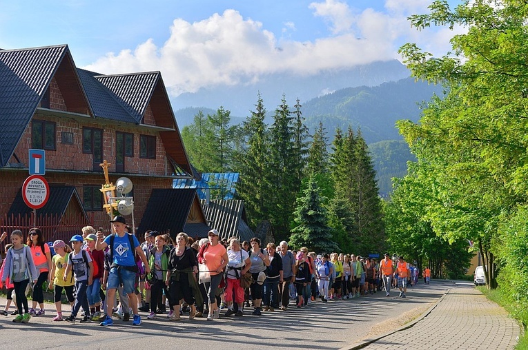 XIX Pielgrzymka Sursum Corda, cz. 1