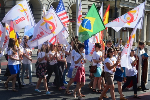 Procesja w IX Dzień Dziękczynienia