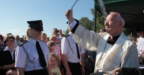 Poświęcenie placu pod budowę kościoła w Skierniewicach