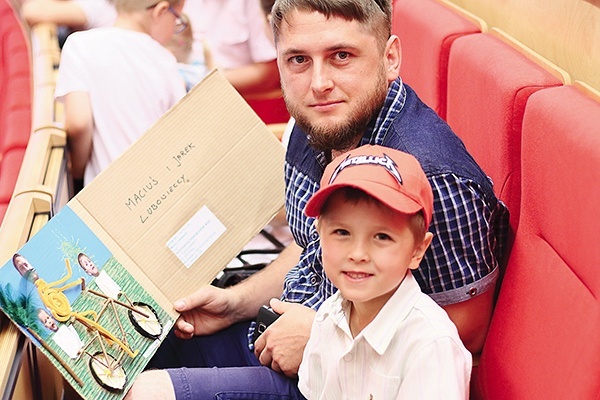 Pomysłodawcą konkursu była Fundacja „Kierunek rodzina”. Nagrody laureatom wręczono 4 czerwca w Elblągu.