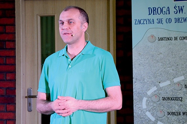 Przez 31 dni przeszedł808 km.