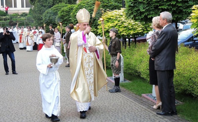 Poświęcenie Drogi Światła w Cygańskim Lesie